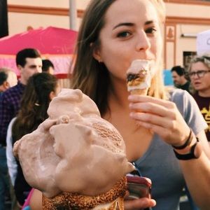 Meet your Posher, Katie